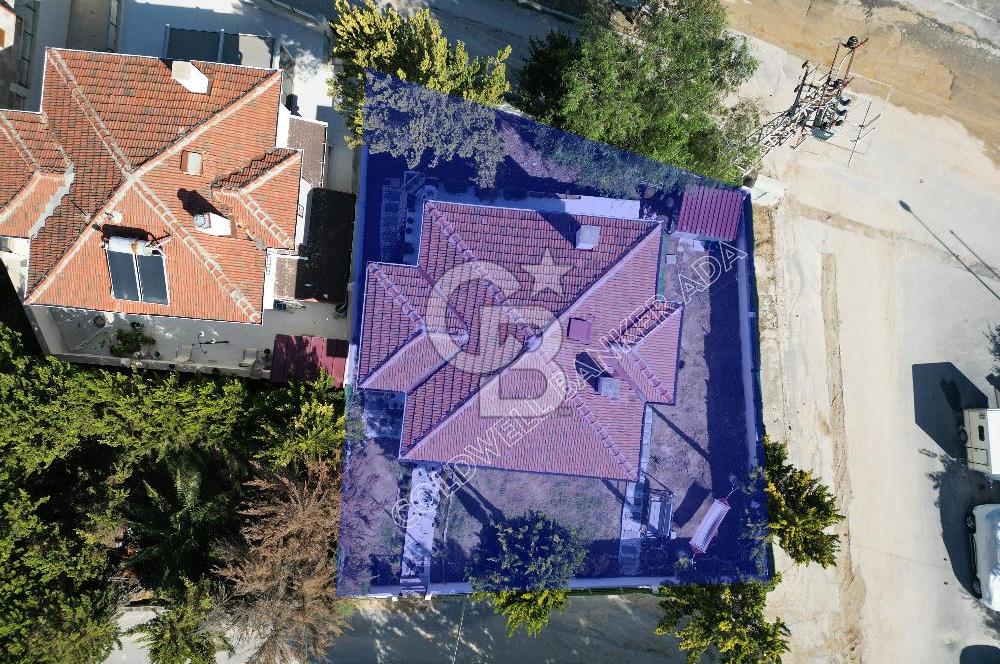 Kuşadası Rüya Vilları Geniş Bahçeli Satılık 3+1 Müstakil Villa