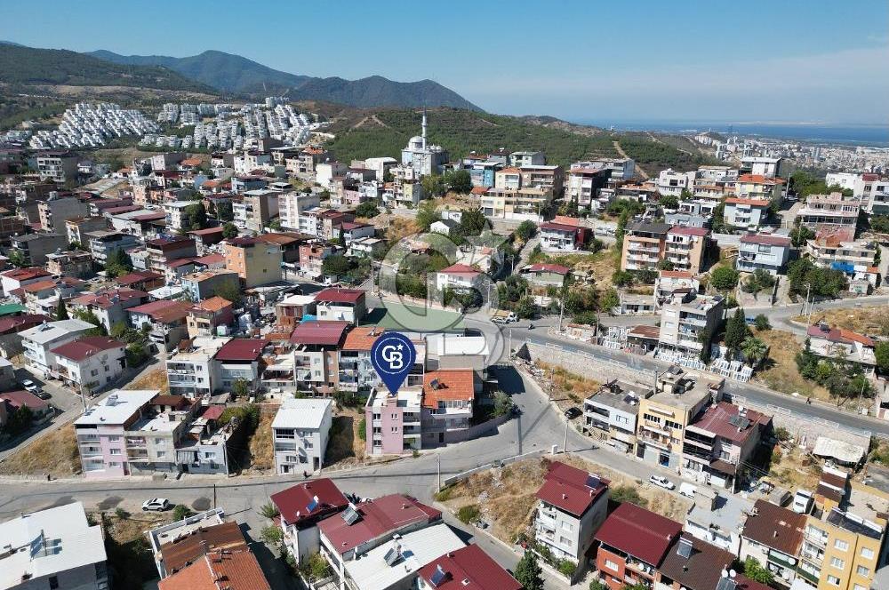 UMUT MAHALLESİ’NDE KOMPLE SATILIK 3 KATLI BİNA