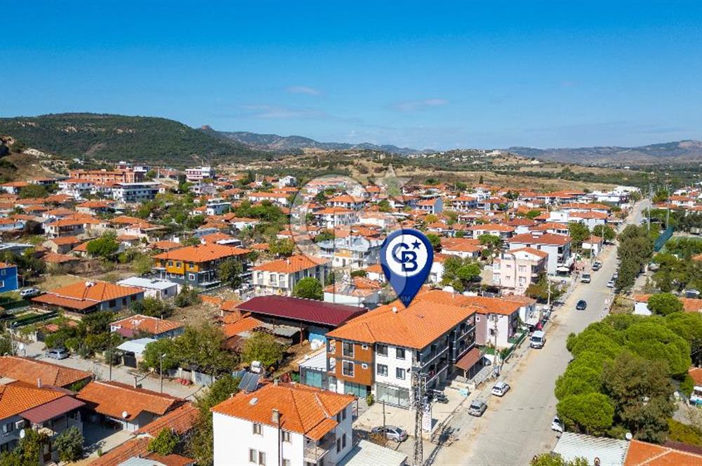 Foça Yenibağarası Mah. Ana Cadde Üzerinde Satılık Dükkan