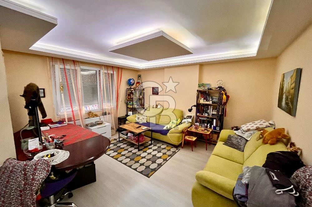Seferihisar Hıdırlık Köşe Konumda 3+1 Satılık Daire