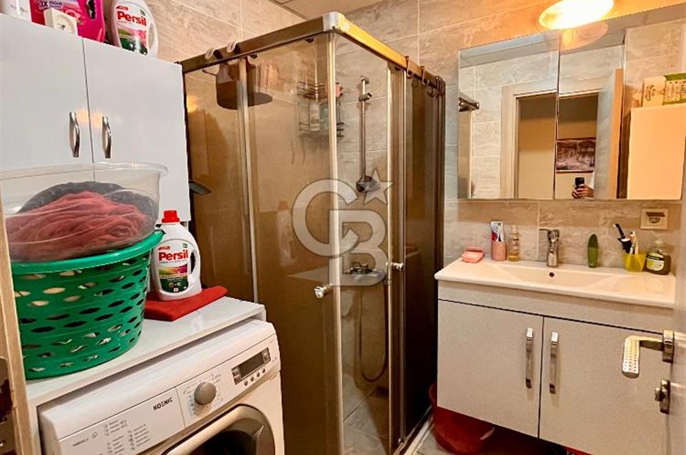 Seferihisar Hıdırlık Köşe Konumda 3+1 Satılık Daire