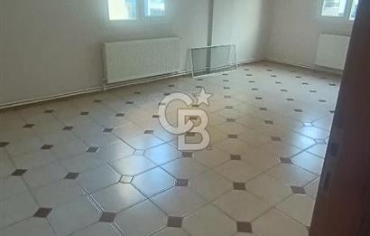 Metroya 5 dk | 140 m² Net | Çift Cephe – Yatırıma Uygun