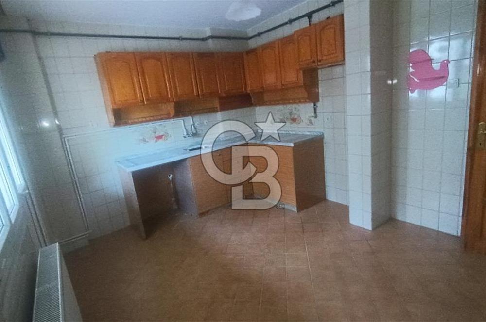 Metroya 5 dk | 140 m² Net | Çift Cephe – Yatırıma Uygun