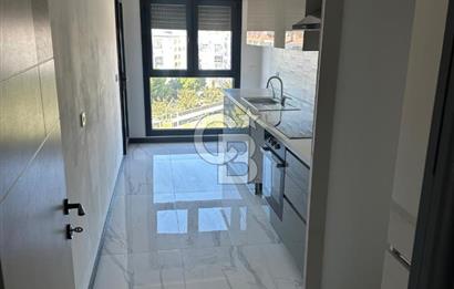 Karşıyaka Nergis’te Satılık Lüks 3+1 Daire