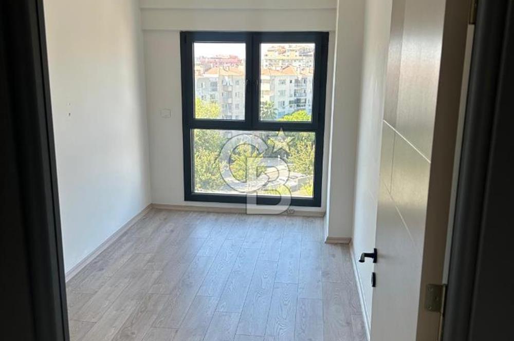 Karşıyaka Nergis’te Satılık Lüks 3+1 Daire