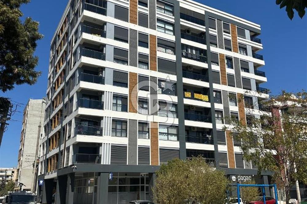 Karşıyaka Nergis’te Satılık Lüks 3+1 Daire