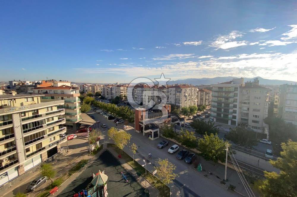 Karşıyaka Nergis’te Satılık Lüks 3+1 Daire