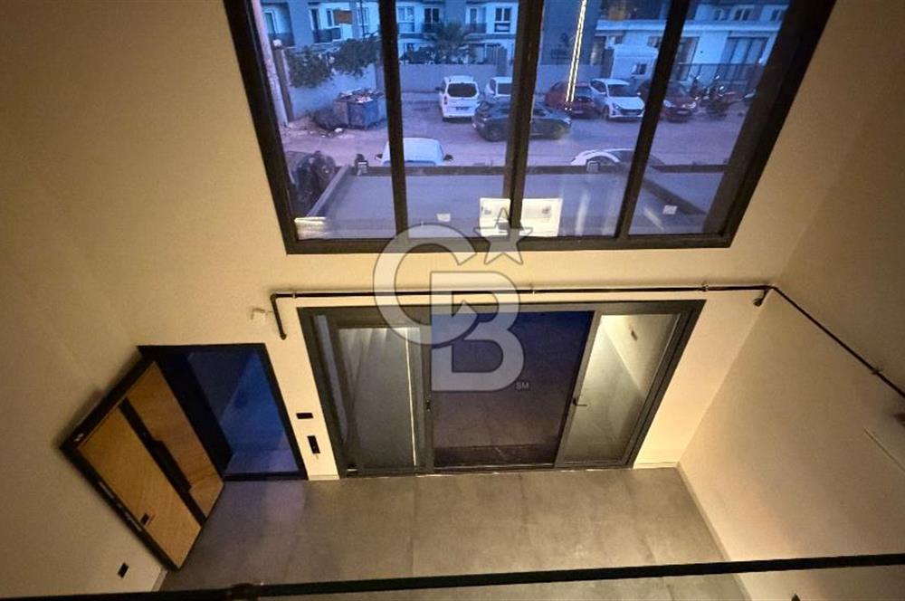 İzmir Buca Tınaztepe Mahallesi Satılık 1+1 Loft Daire CB-PH