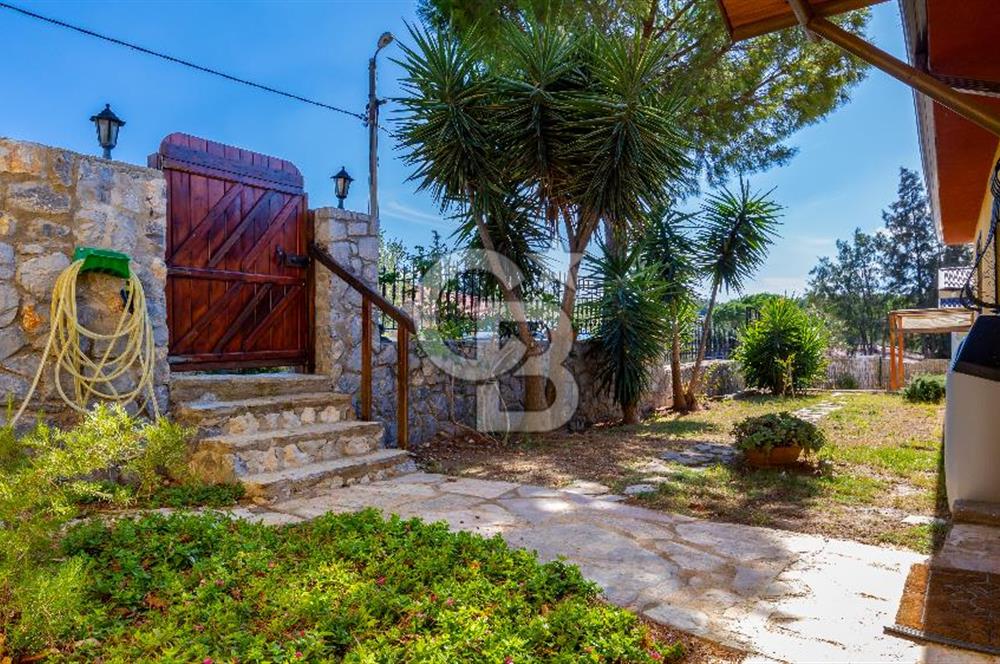 URLA İÇMELER UMUTKÖY ÇİFTLİK EVLERİ