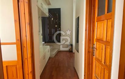 BALÇOVADA MERKEZİ KONUMDA GENİŞ 2+1 KİRALIK EŞYALI DAİRE