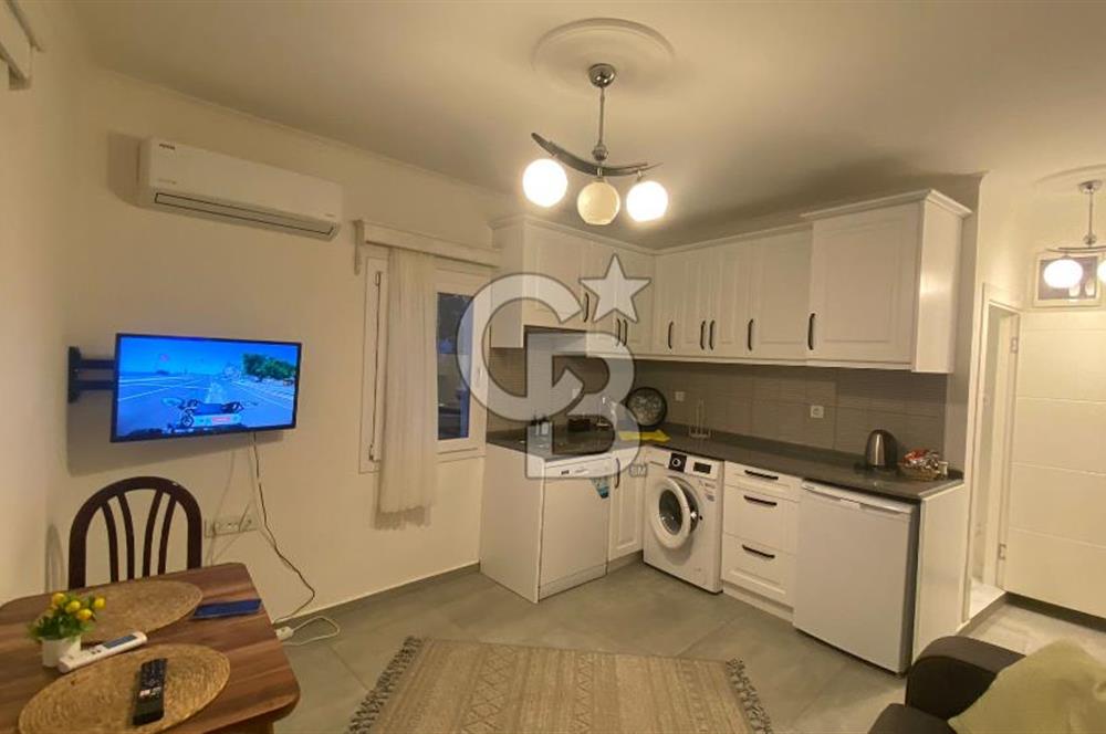 BODRUM MERKEZDE FULL EŞYALI, YENİLENMİŞ 1+1 KİRALIK DAİRE!