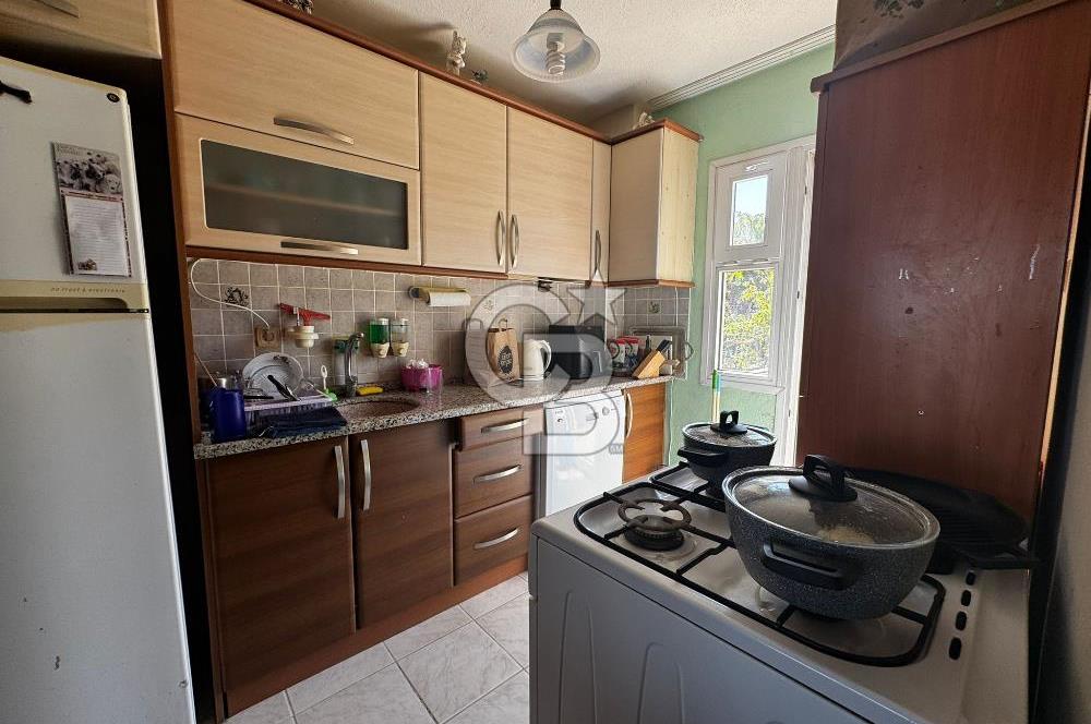 Seferihisar'da Site İçinde Ferah ve Hemen Taşınmaya Uygun 4+2 Tripleks Villa