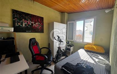 Seferihisar'da Site İçinde Ferah ve Hemen Taşınmaya Uygun 4+2 Tripleks Villa