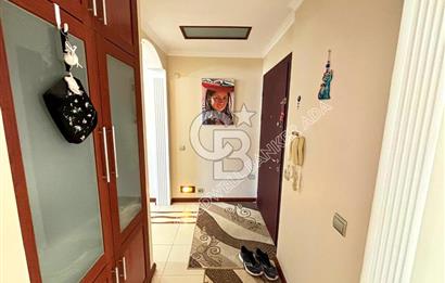 Ege Mahallesinde 7/24 Güvenlikli Havuzlu Sitede Satılık Geniş ve Ferah Daire