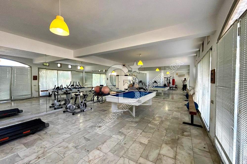 Ege Mahallesinde 7/24 Güvenlikli Havuzlu Sitede Satılık Geniş ve Ferah Daire