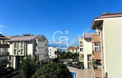 Ege Mahallesinde 7/24 Güvenlikli Havuzlu Sitede Satılık Geniş ve Ferah Daire