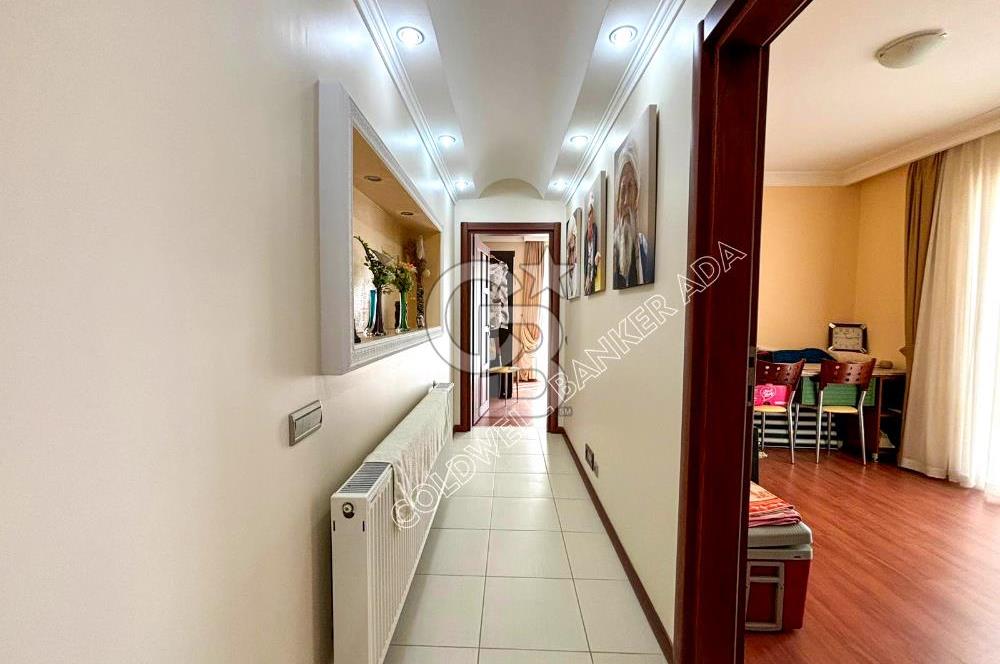 Ege Mahallesinde 7/24 Güvenlikli Havuzlu Sitede Satılık Geniş ve Ferah Daire