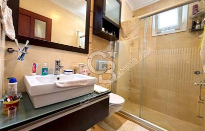 Ege Mahallesinde 7/24 Güvenlikli Havuzlu Sitede Satılık Geniş ve Ferah Daire