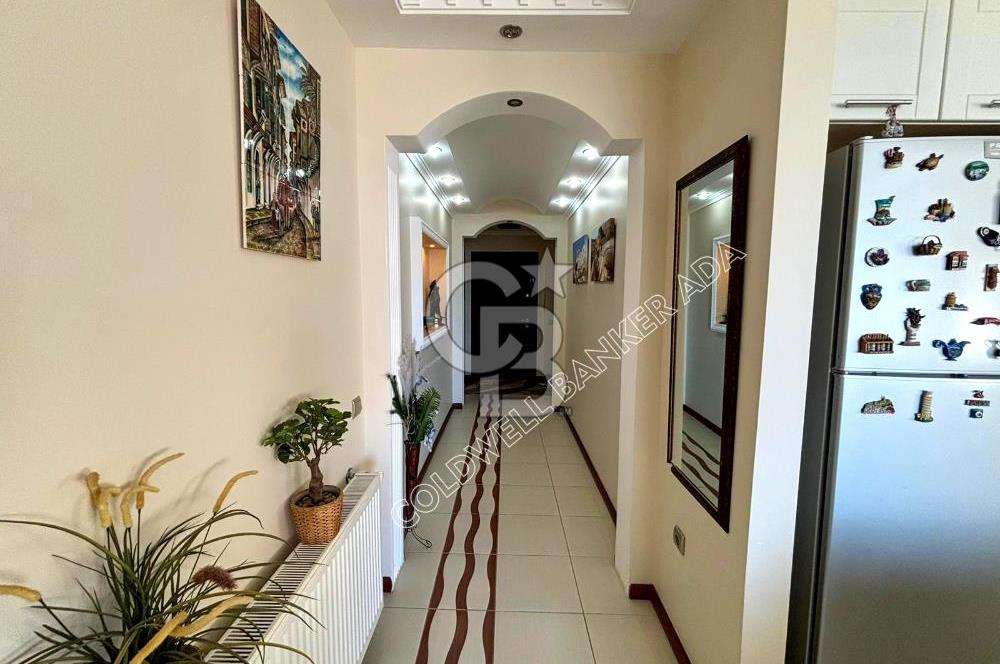 Ege Mahallesinde 7/24 Güvenlikli Havuzlu Sitede Satılık Geniş ve Ferah Daire