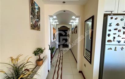 Ege Mahallesinde 7/24 Güvenlikli Havuzlu Sitede Satılık Geniş ve Ferah Daire