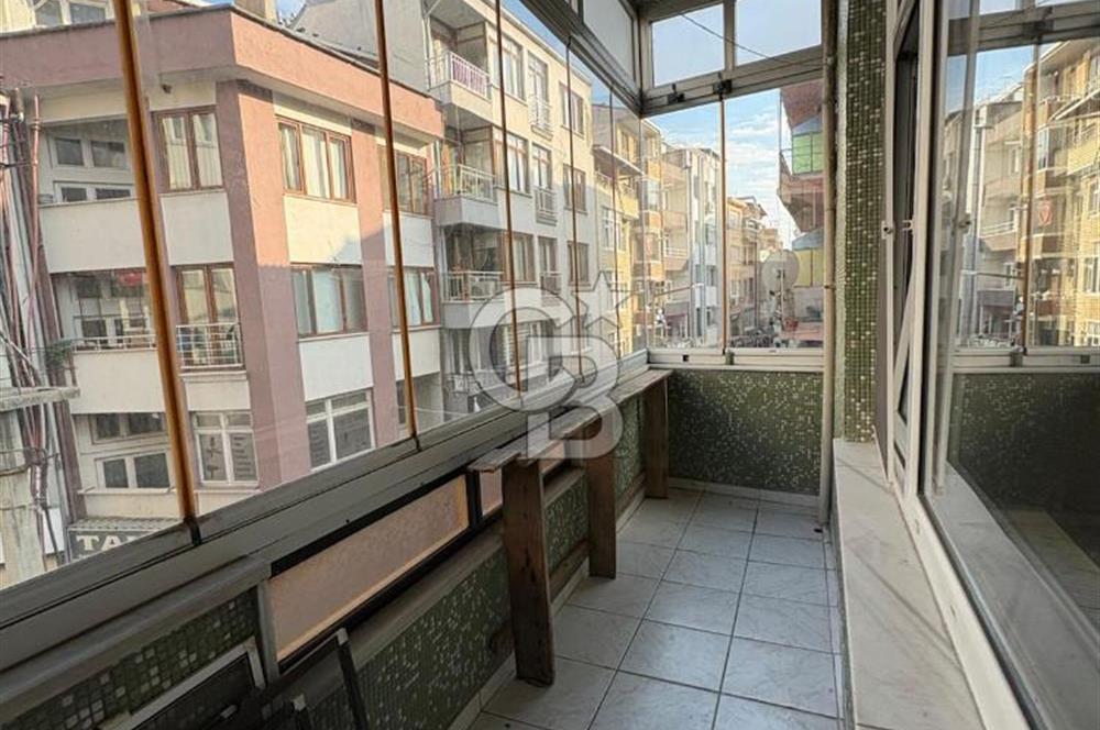 BİGA  ÇARŞI 2+1 KİRALIK KÖŞE KONUM DAİRE YA DA İŞYERİ 