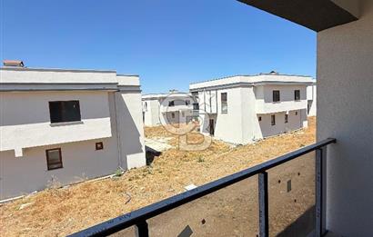 Çanakkale Lapseki Adatepe’de Denize Sıfır Müstakil 3+1 Lüks Satılık Villa
