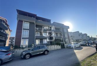 GÖLCÜK'TE MERKEZİ KONUMDA SATILIK 3+1 ARAKAT DAİRE