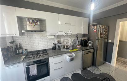 GÖLCÜK'TE MERKEZİ KONUMDA SATILIK 3+1 ARAKAT DAİRE