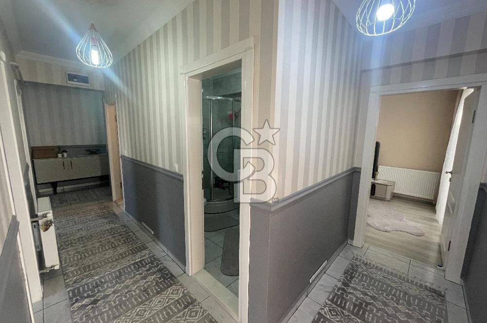 GÖLCÜK'TE MERKEZİ KONUMDA SATILIK 3+1 ARAKAT DAİRE