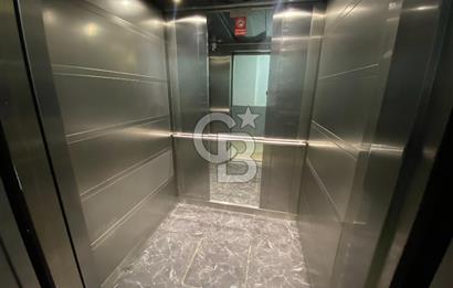 KADIKÖY'DE SİTE İÇİNDE MASRAFSIZ 3+1 GENİŞ DAİRE