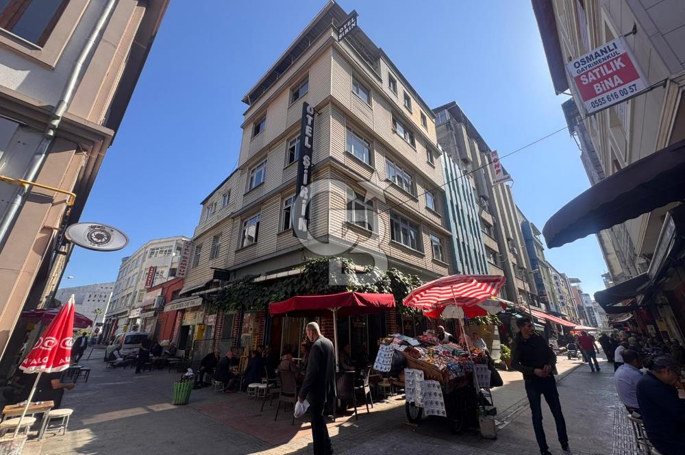 Saathane Meydanında devren kiralık çay ocağı ve otel