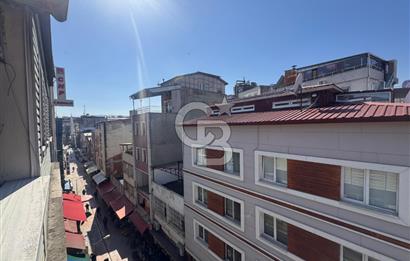 Saathane Meydanında devren kiralık çay ocağı ve otel