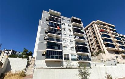 ÇİĞLİ DOĞA EVLERİNDE GENİŞ MANZARALI SATILIK 3+1 DAİRE