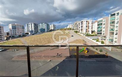 ÇİĞLİ DOĞA EVLERİNDE GENİŞ MANZARALI SATILIK 3+1 DAİRE
