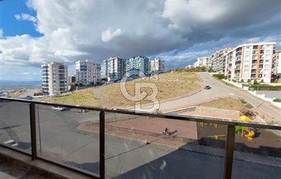 ÇİĞLİ DOĞA EVLERİNDE GENİŞ MANZARALI SATILIK 3+1 DAİRE