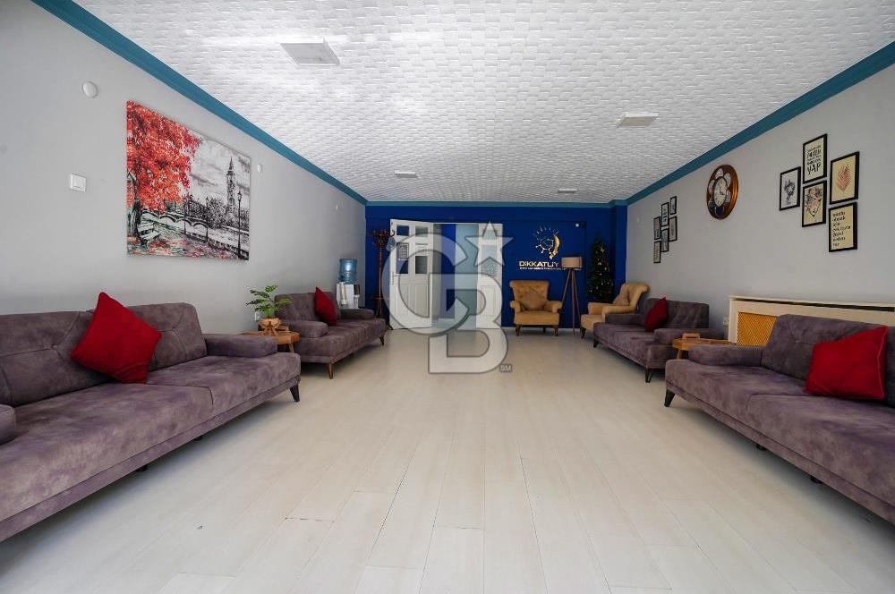 Satılık Bornova Kazım Dirik Mahallesi Gediz Caddesi Üzerinde 1. Kat Teraslı 150 m² Büro / İşyeri