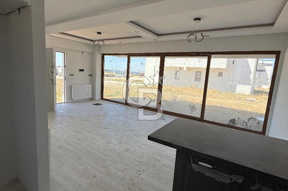 Çanakkale Lapseki Adatepe’de Denize Sıfır Müstakil 3+1 Lüks Satılık Villa