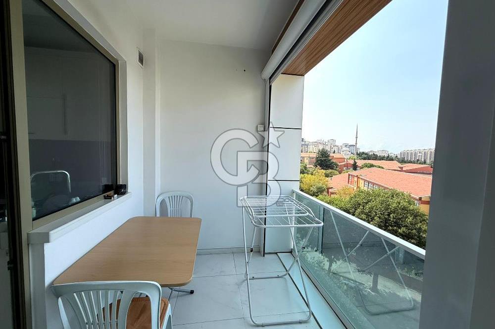 Petrol İş'te Deniz Manzaralı 3+1 Satılık Site İçinde Daire
