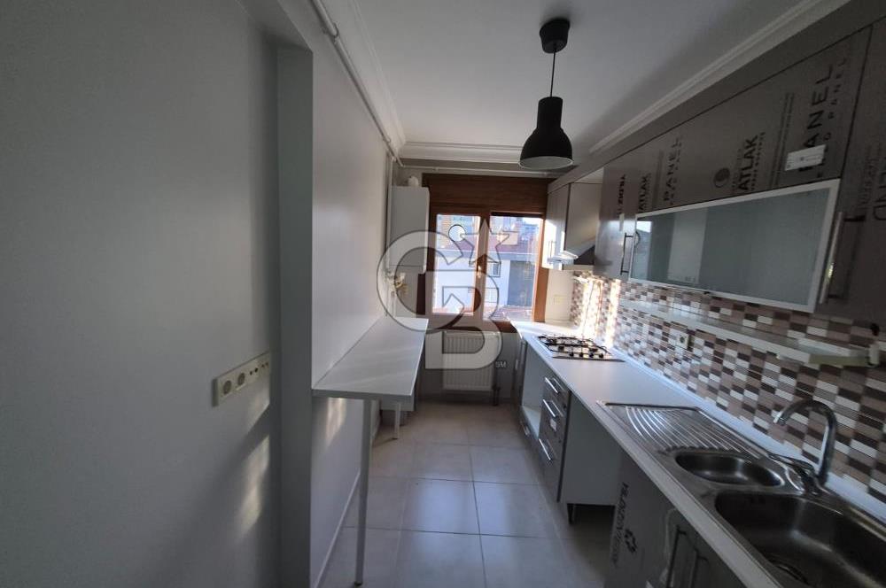 ŞERİFALİDE HAVUZLU GÜVENLİKLİ OTOPARKLI SİTEDE 2+1 KİRALIK DAİRE