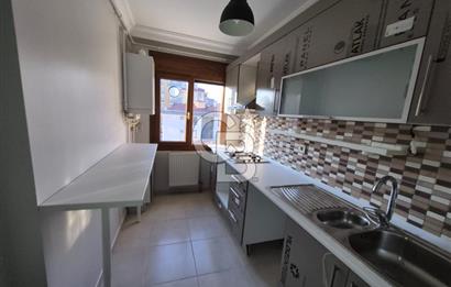 ŞERİFALİDE HAVUZLU GÜVENLİKLİ OTOPARKLI SİTEDE 2+1 KİRALIK DAİRE