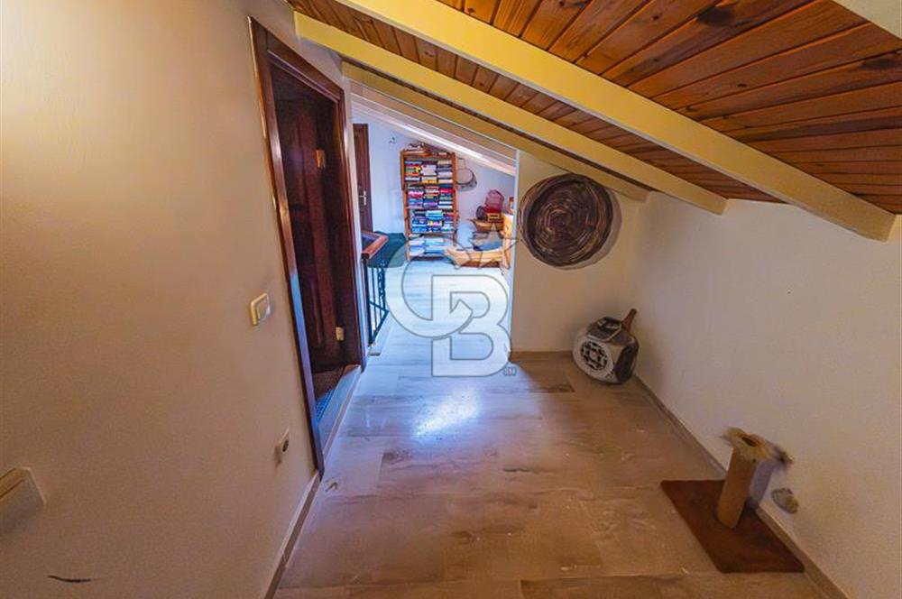 CB ARDEN'DEN SONSUZ MANZARAYA AÇILAN DUBLEKS DAİRE