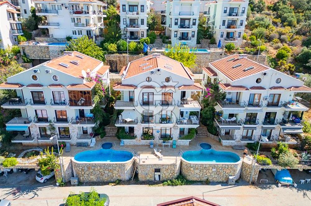 CB ARDEN'DEN SONSUZ MANZARAYA AÇILAN DUBLEKS DAİRE