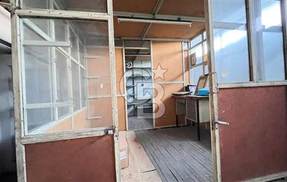 Bornova Kazımdirik 3.Sanayide 150 m2 lik  Kiralık Dükkan