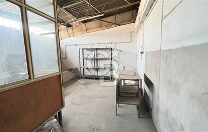 Bornova Kazımdirik 3.Sanayide 150 m2 lik  Kiralık Dükkan