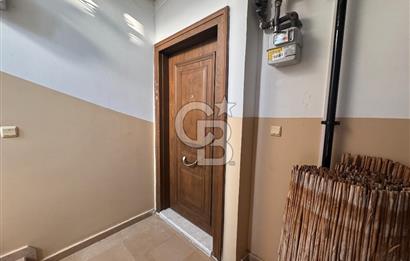 Tarihin Kalbinde Üsküdar Merkezde 16 Yaşında 100 m2 2+1 Satılık Daire