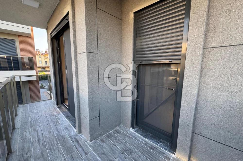 Kuşadası Zeta View Sitesi Özel Havuzlu Eşyalı 4+1 Satılık Villa