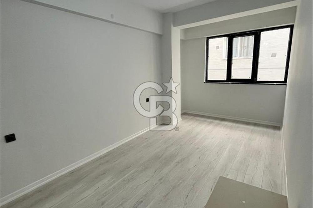 YEŞİLBAYIR'DA SATILIK, EŞYALI, BOŞ, SIFIR, HASTANE YAKINI 1+1