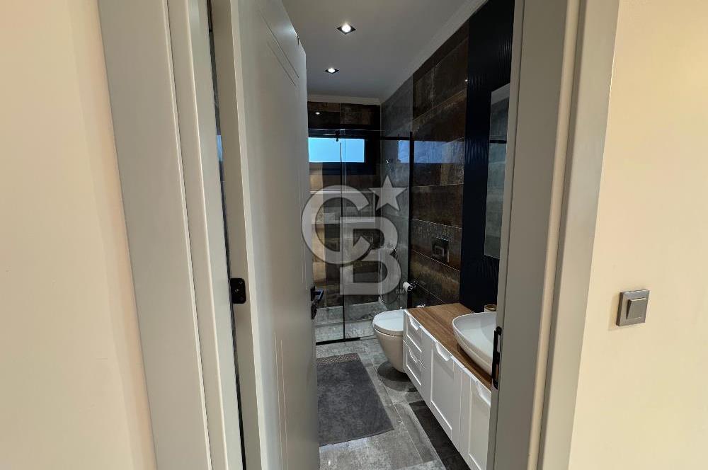 Kuşadası Zeta View Sitesi Özel Havuzlu Eşyalı 4+1 Satılık Villa