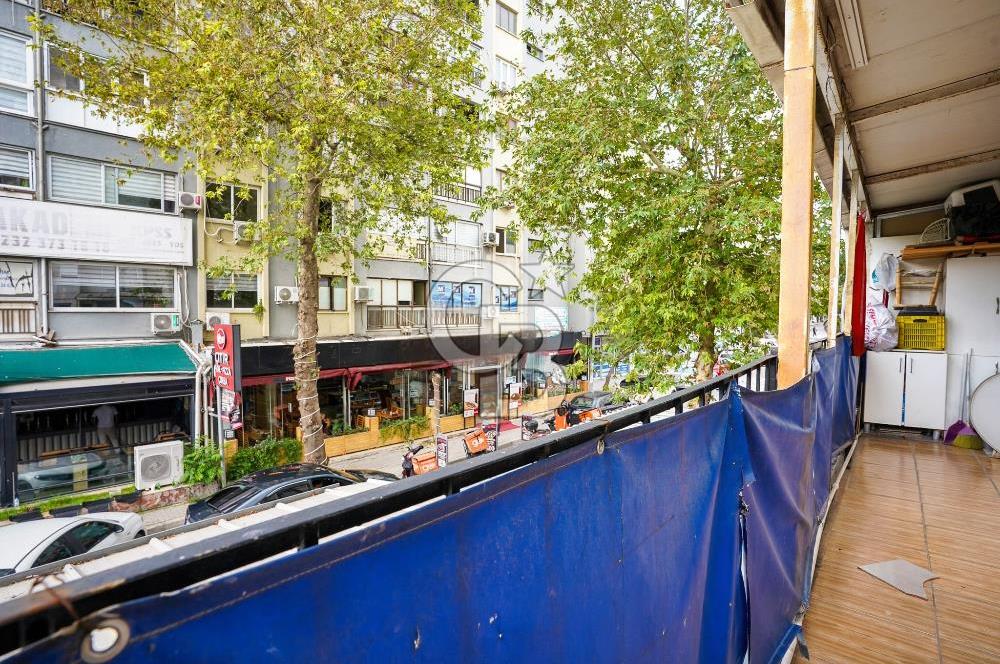 Satılık Bornova Kazım Dirik Mahallesi Gediz Caddesi Üzerinde 1. Kat Teraslı 310 m² İşyeri