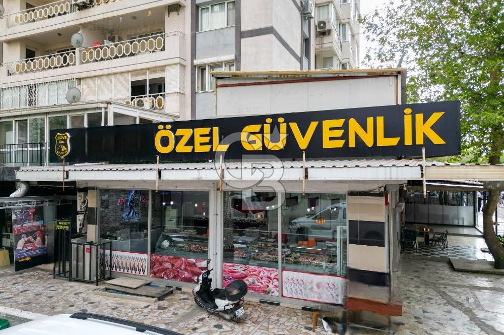 Satılık Bornova Kazım Dirik Mahallesi Gediz Caddesi Üzerinde 1. Kat Teraslı 310 m² İşyeri